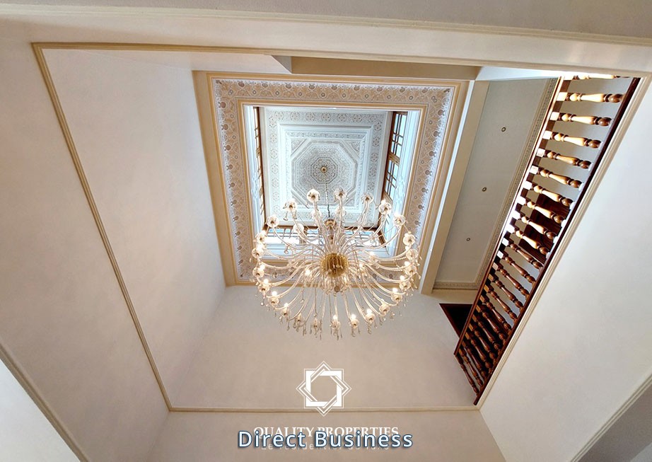A louer- Belle villa 5 chambres, de 650 m²