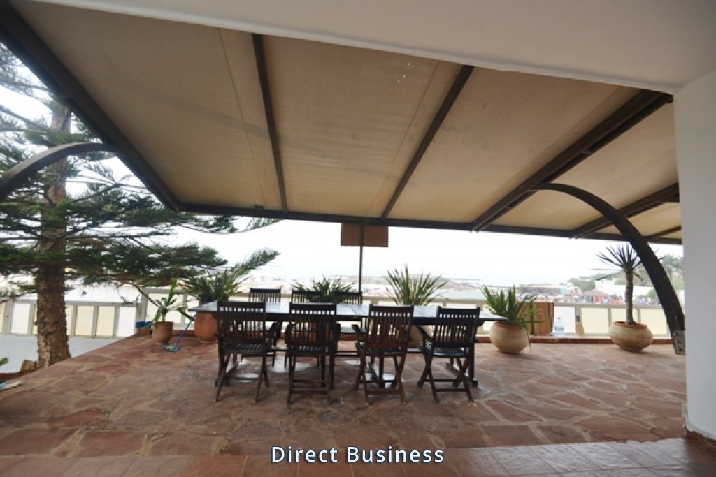 A Vendre – Villa balnéaire de 500 m²