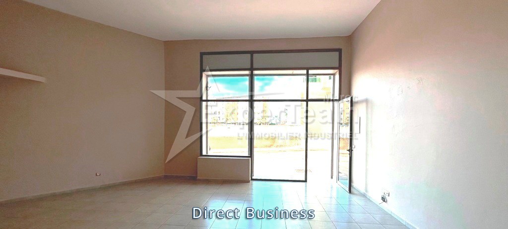 Local commercial-bureau 53 m² – Bd Chefchaouni, Aïn Sebaâ