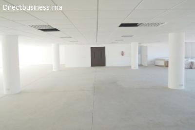3 espaces bureaux/stockage de 1.300 m² à louer